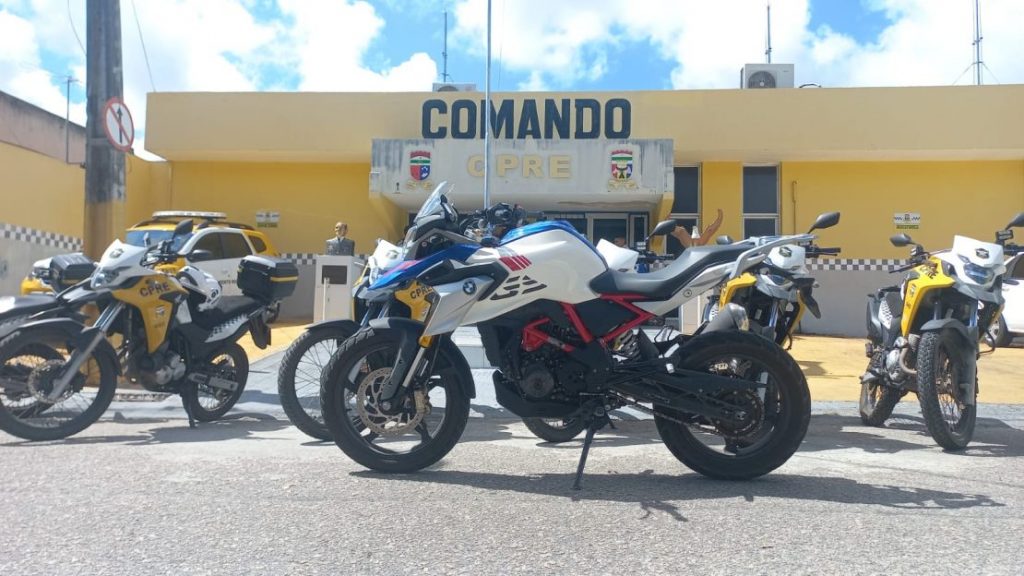 Moto usada em 'grau' na frente do CPRE foi liberada do pátio